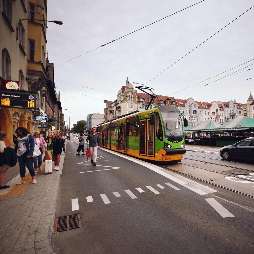 Zdjęcie Rynku Jeżyckiego w okolicy nowej inwestycji deweloperskiej Epika Jeżyce